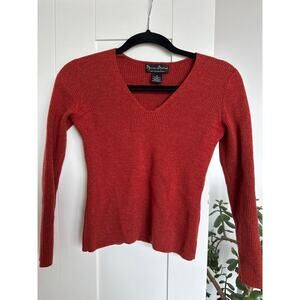 Mercer & Madison Women's Red 100% Italian Wool V-Neck Sweater, Size M, EUC